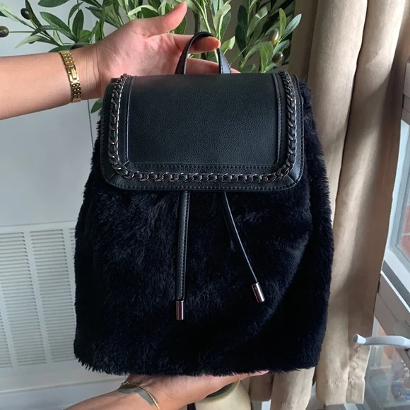 Jessica Simpson Small Backpack - Picture 7 of 7